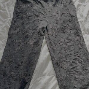 Chico’s Black Floral Work Pants – Size 3.5 – Worn 3 Times